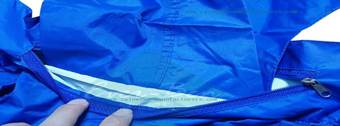 women's lightweight rain jacket collar hood